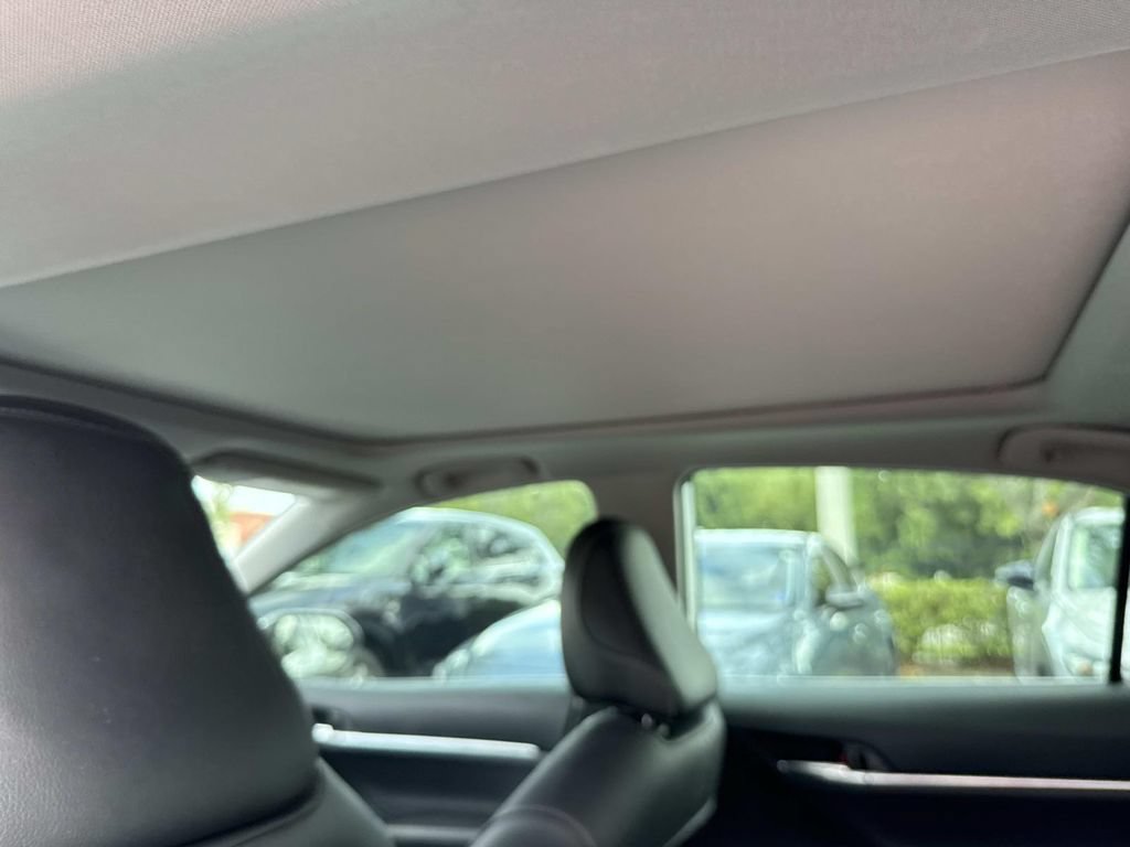 Used 2020 Toyota Camry XSE w/ Navigation Package FWD image 16