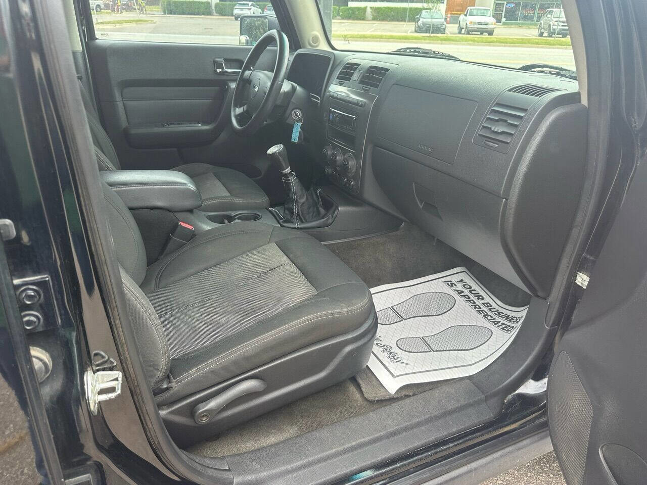 Used 2007 HUMMER H3 image 7