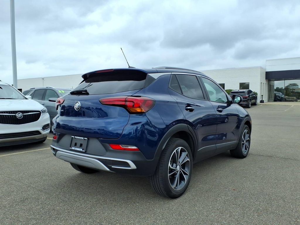 Used 2023 Buick Encore GX Select FWD image 4