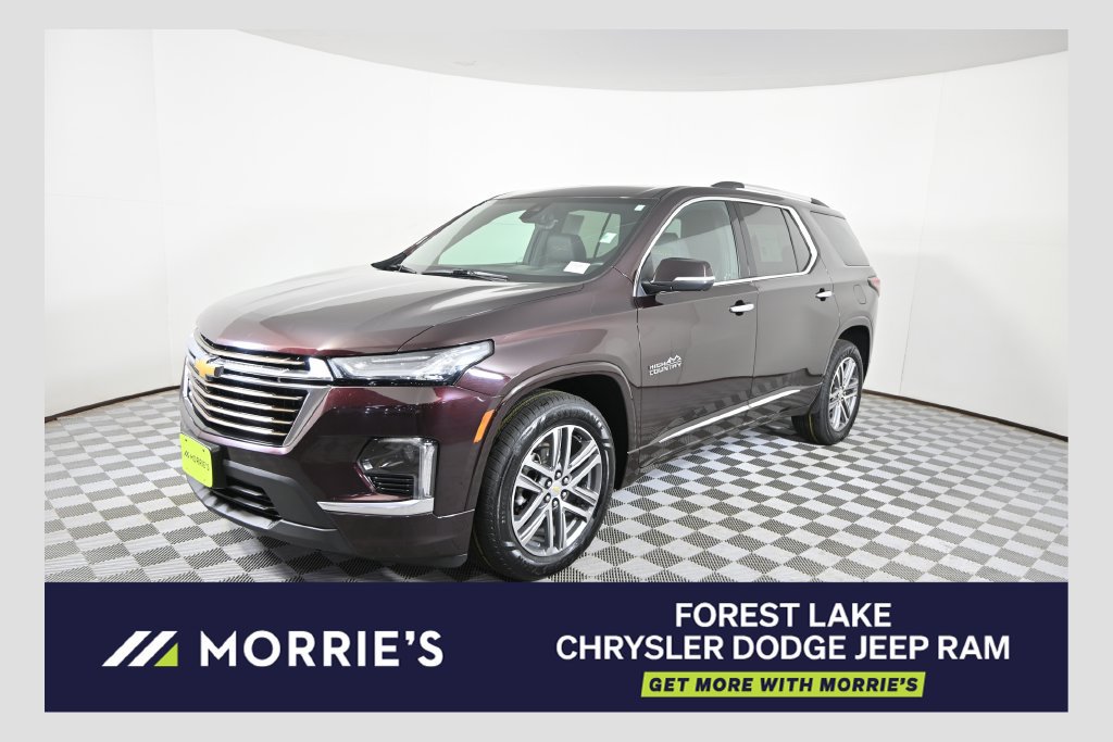 Used 2023 Chevrolet Traverse High Country w/ LPO, Floor Liner Package AWD/4WD image 1