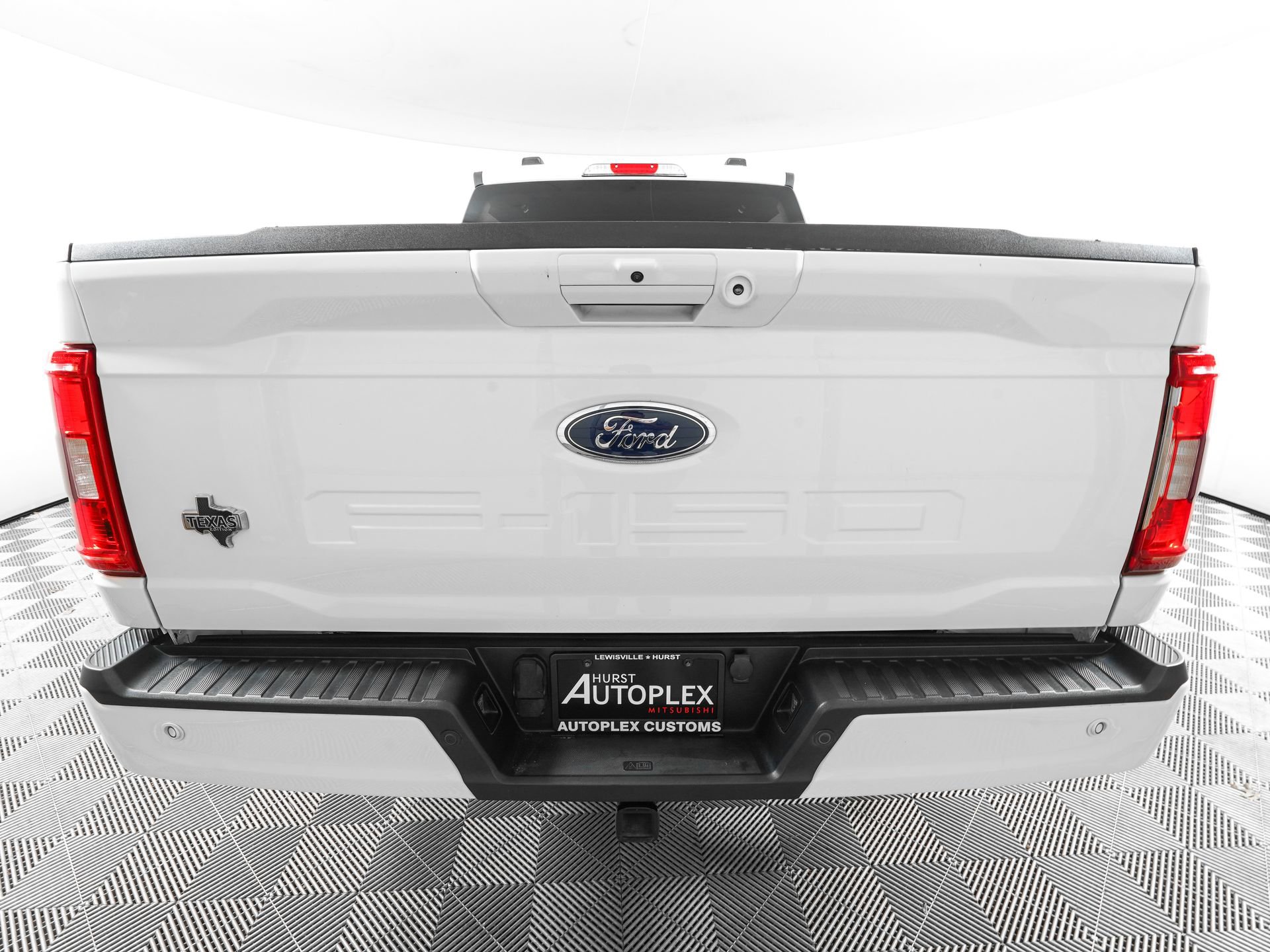 Used 2023 Ford F150 XLT w/ Equipment Group 302A High image 6