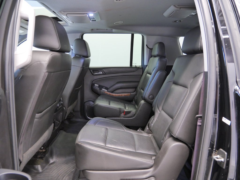 Used 2017 Chevrolet Suburban Premier AWD/4WD image 11