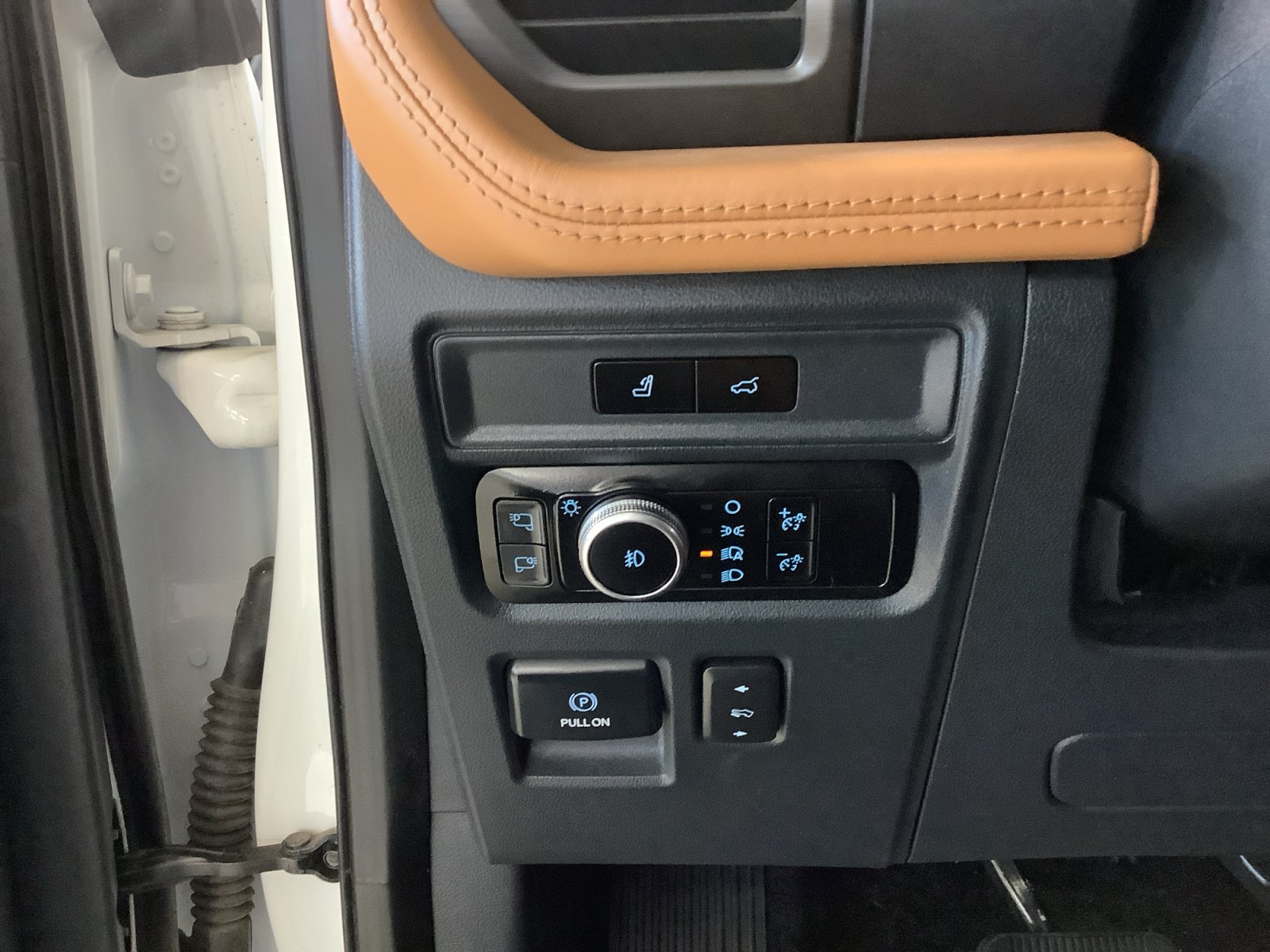 Used 2023 Ford Expedition Max Platinum AWD/4WD image 21