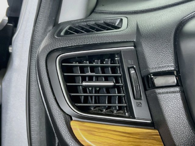 Used 2020 Honda CR-V EX image 11