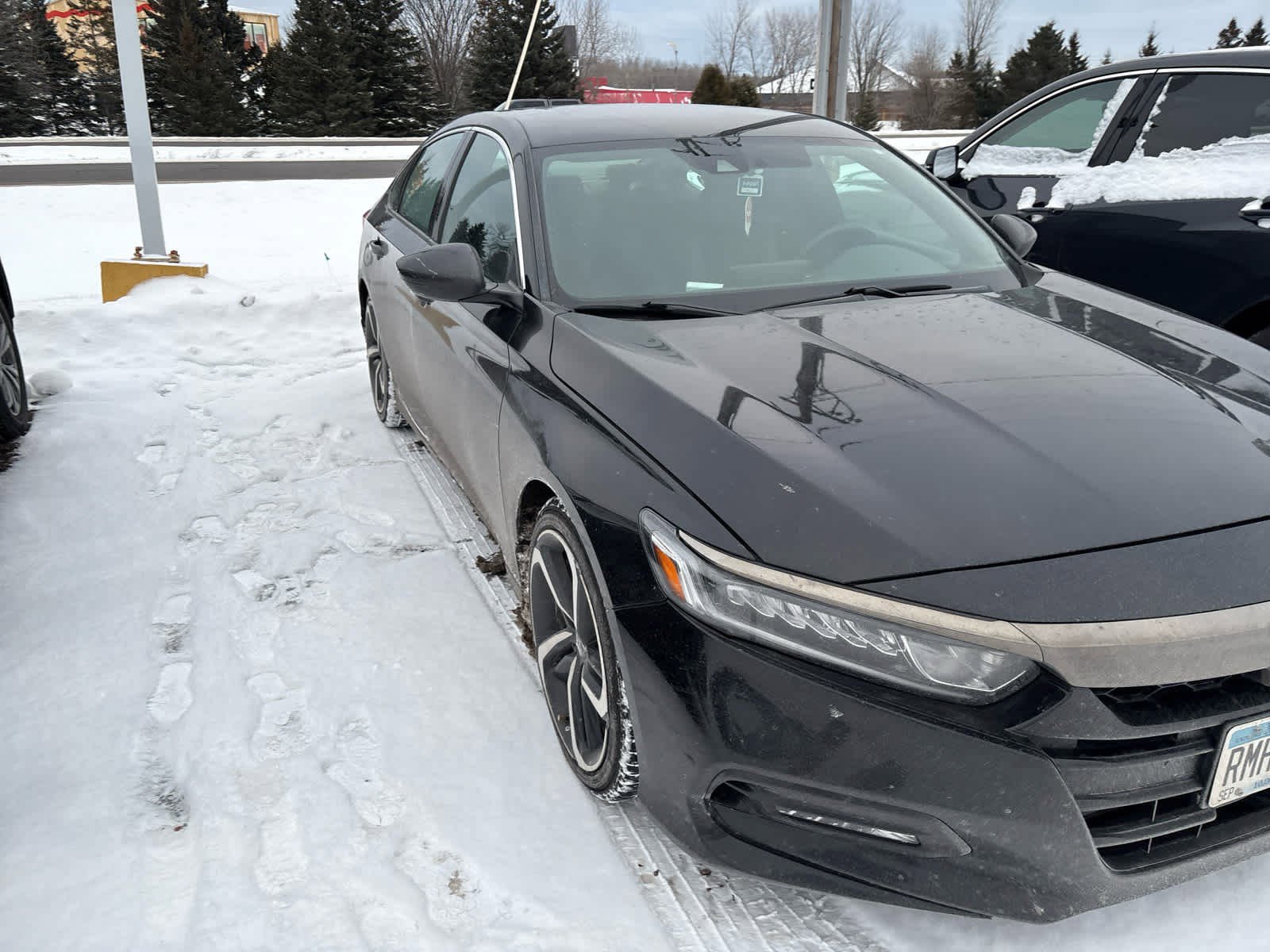 Used 2019 Honda Accord Sport image 10