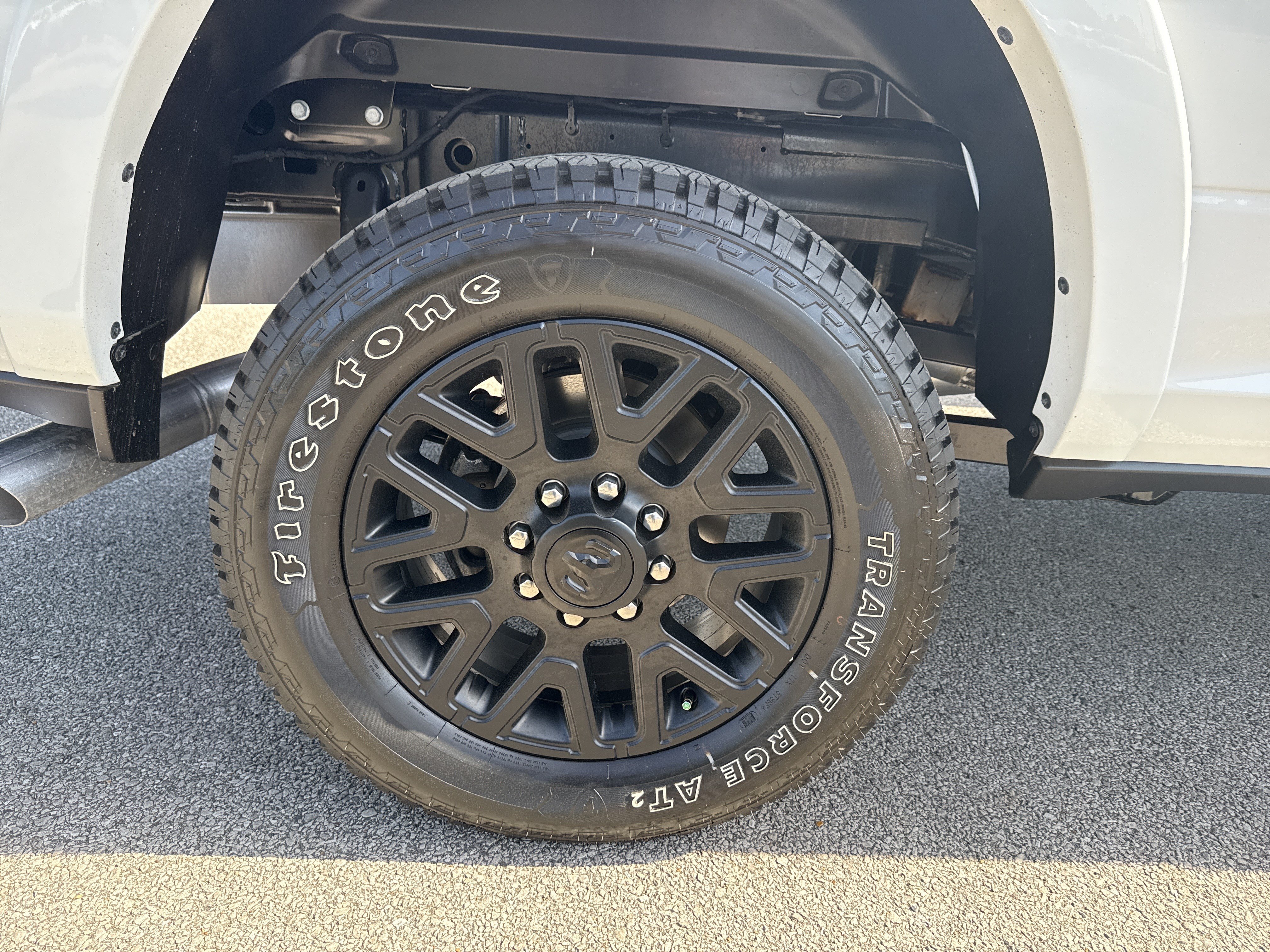 New 2026 RAM 2500 Limited AWD/4WD image 18