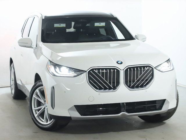 Used 2025 BMW X3 xDrive30i w/ Convenience Package image 2