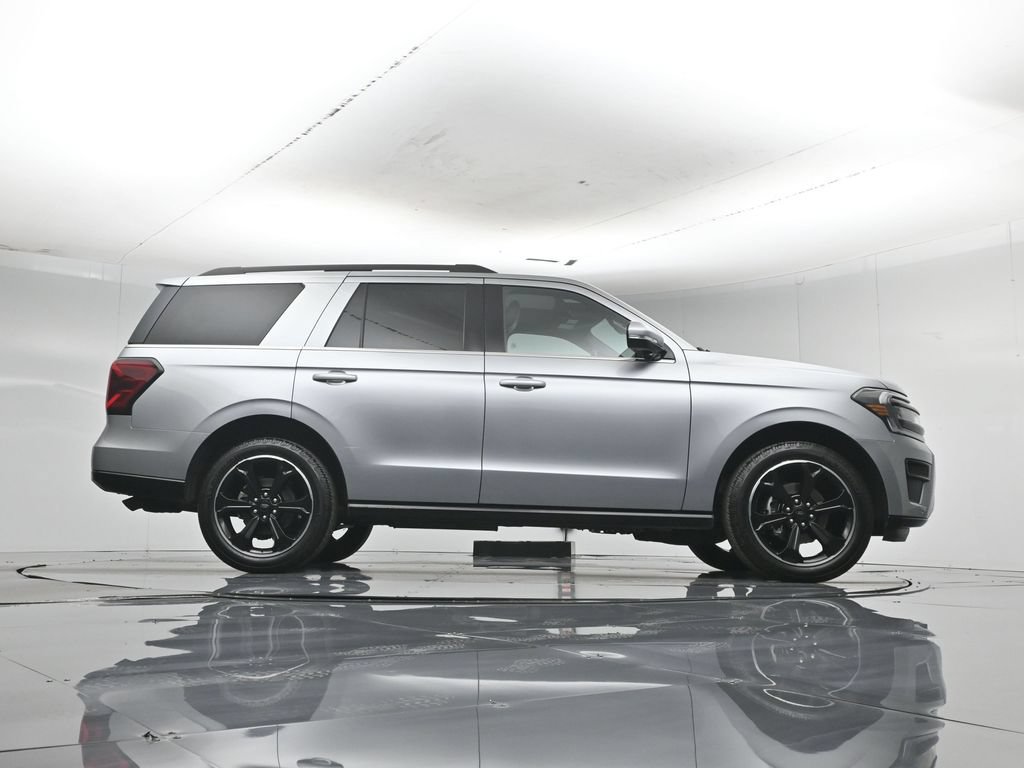 Certified 2023 Ford Expedition Limited AWD/4WD image 8