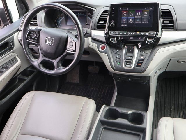 Used 2018 Honda Odyssey Touring image 14