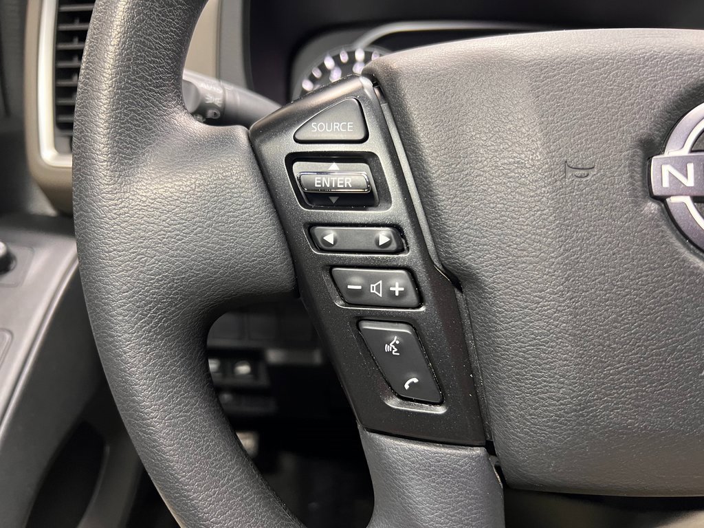 Used 2023 Nissan Frontier SV w/ Technology Package image 14