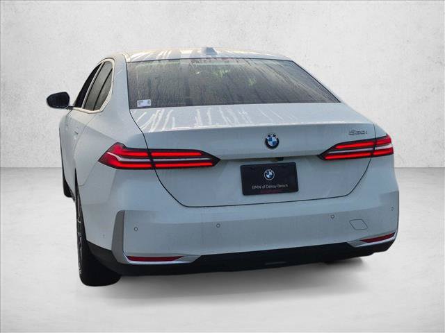 New 2027 BMW 530i RWD image 8