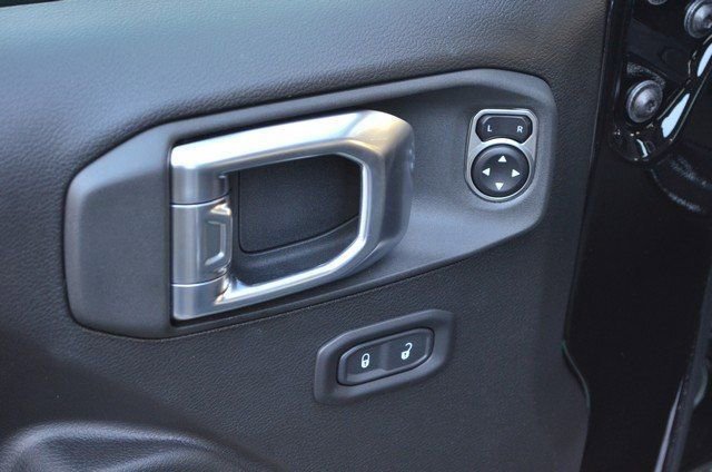 New 2026 Jeep Gladiator Rubicon AWD/4WD image 13