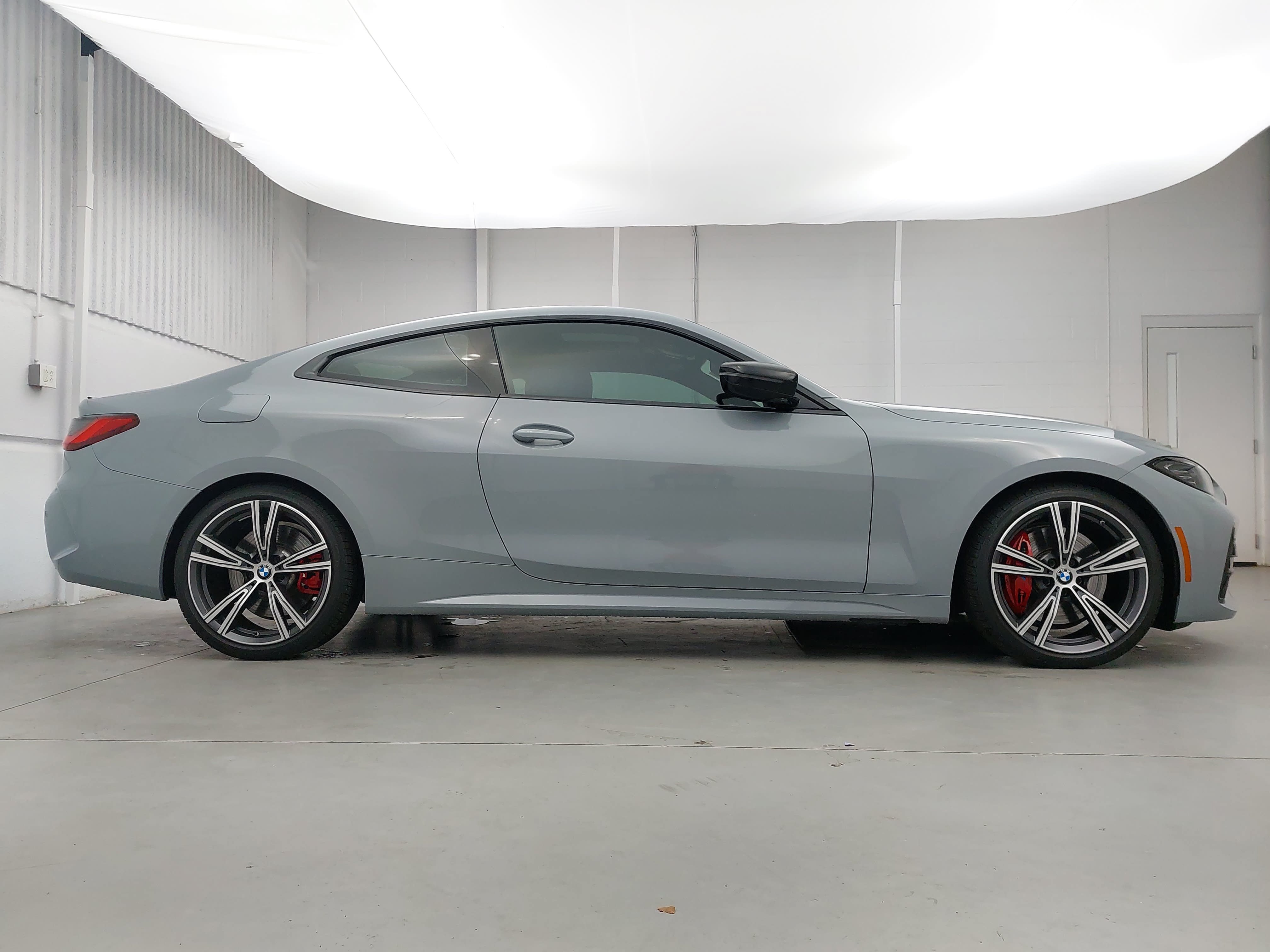 Used 2023 BMW 430i Coupe w/ M Sport Package RWD image 8