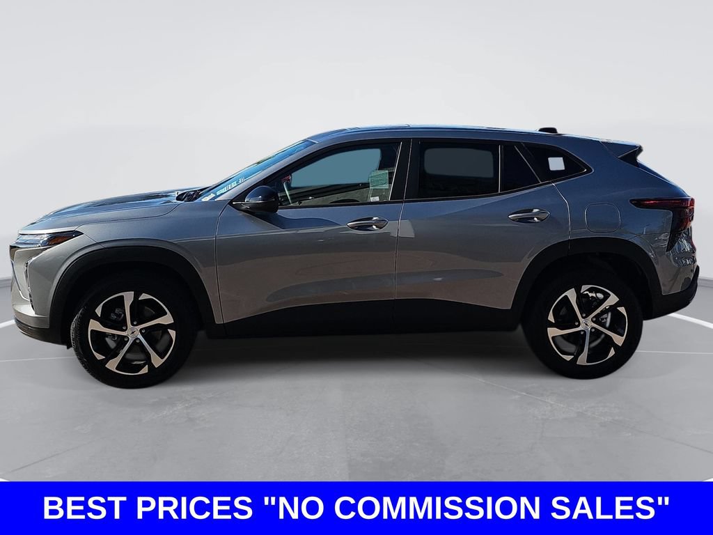 New 2026 Chevrolet Trax RS w/ Sunroof Package FWD image 6