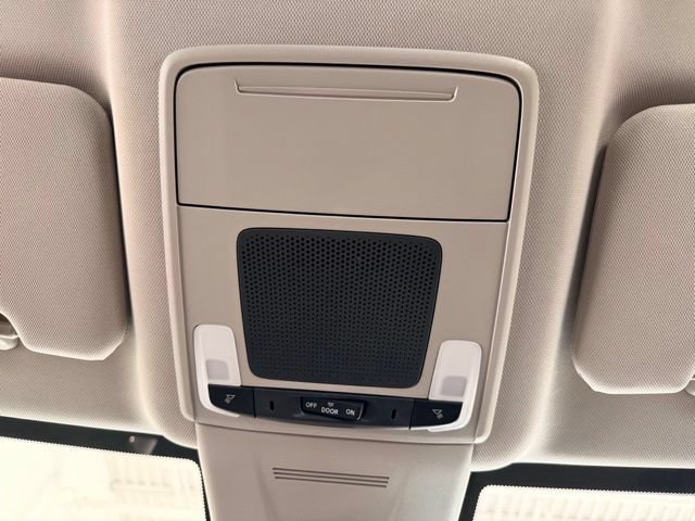 Used 2024 Honda CR-V LX image 32
