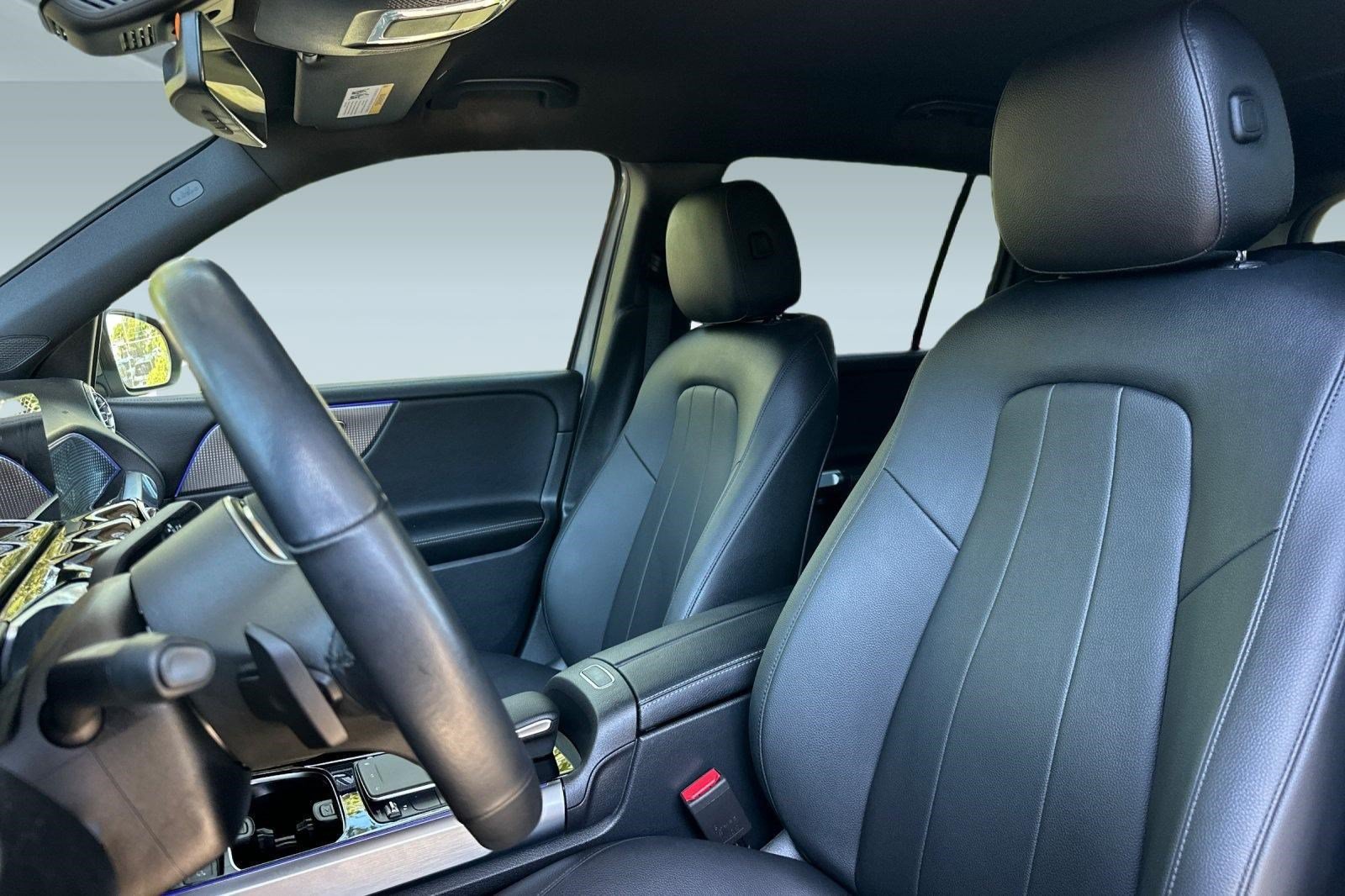 Certified 2023 Mercedes-Benz GLB 250 image 5