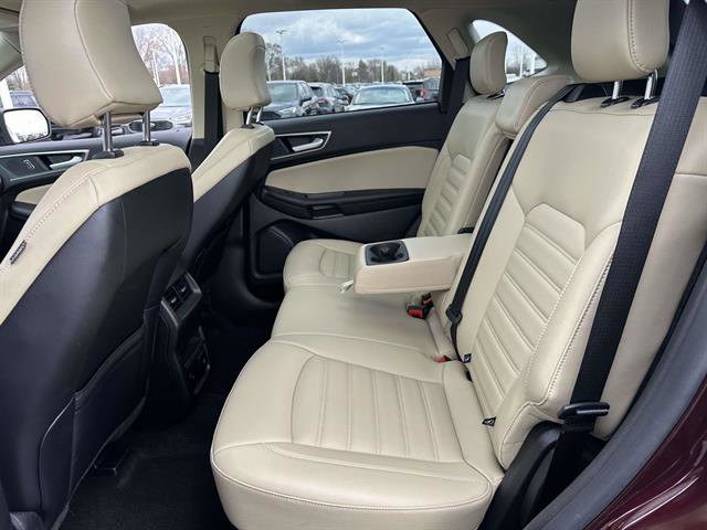 Used 2024 Ford Edge SEL w/ Convenience Package image 13