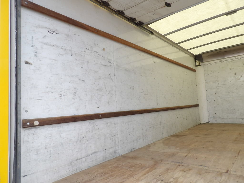 Used 2022 GMC Savana 3500 Extended w/ Power Convenience Package RWD image 33