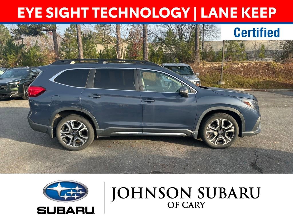 Used 2023 Subaru Ascent Limited image 3
