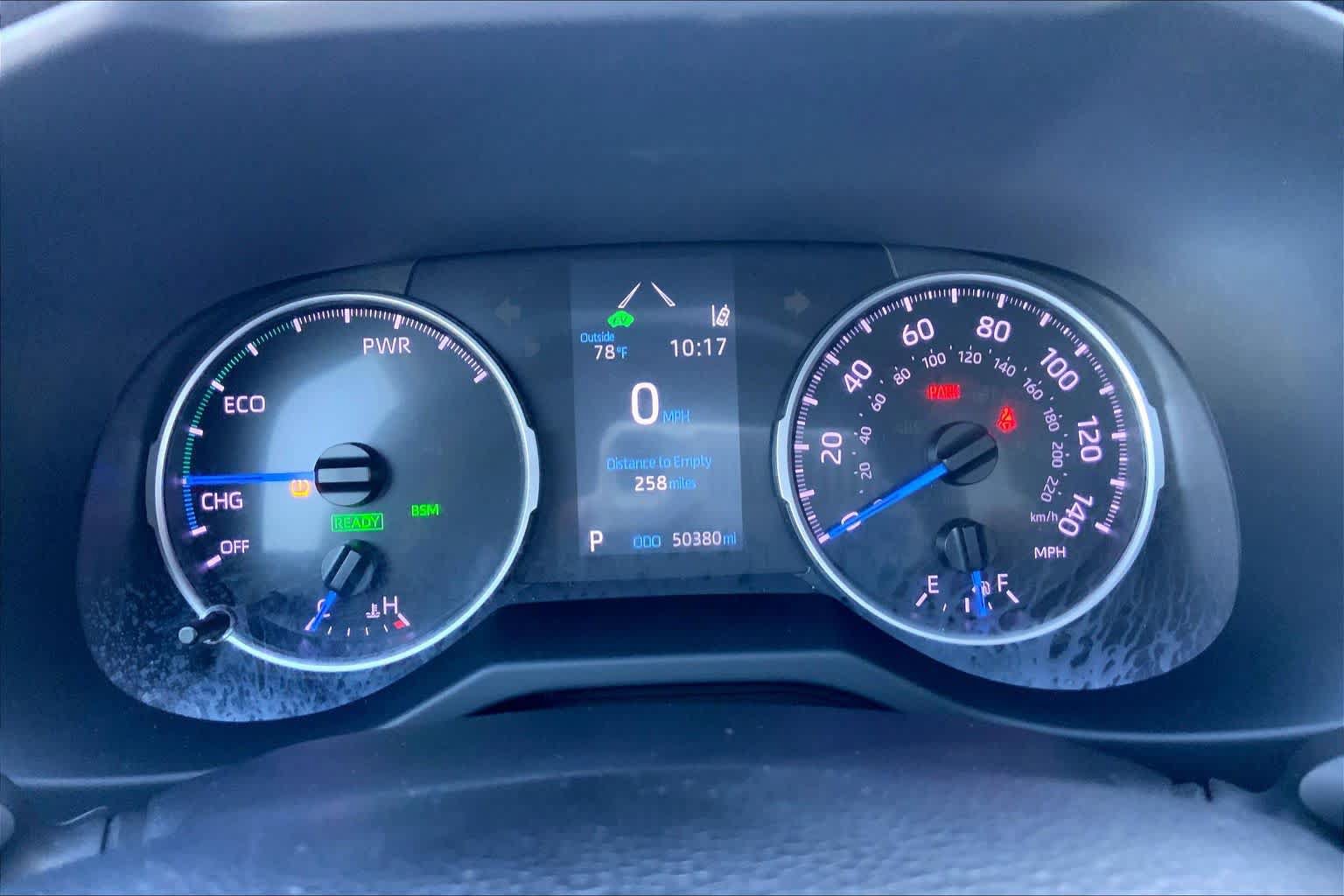 Used 2021 Toyota RAV4 XLE Premium AWD/4WD image 25