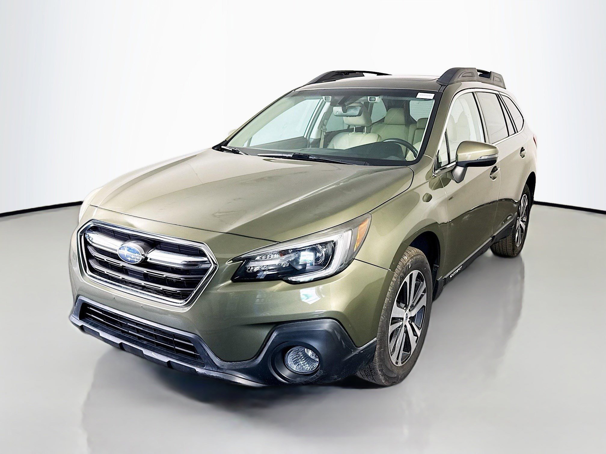 Used 2019 Subaru Outback 2.5i Limited image 4