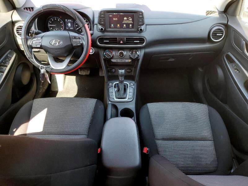Used 2021 Hyundai Kona SEL w/ Cargo Package image 9