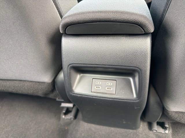 Used 2024 Toyota Corolla LE FWD image 13