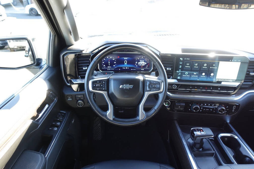 Used 2024 Chevrolet Silverado 1500 RST w/ True North Edition Plus AWD/4WD image 37