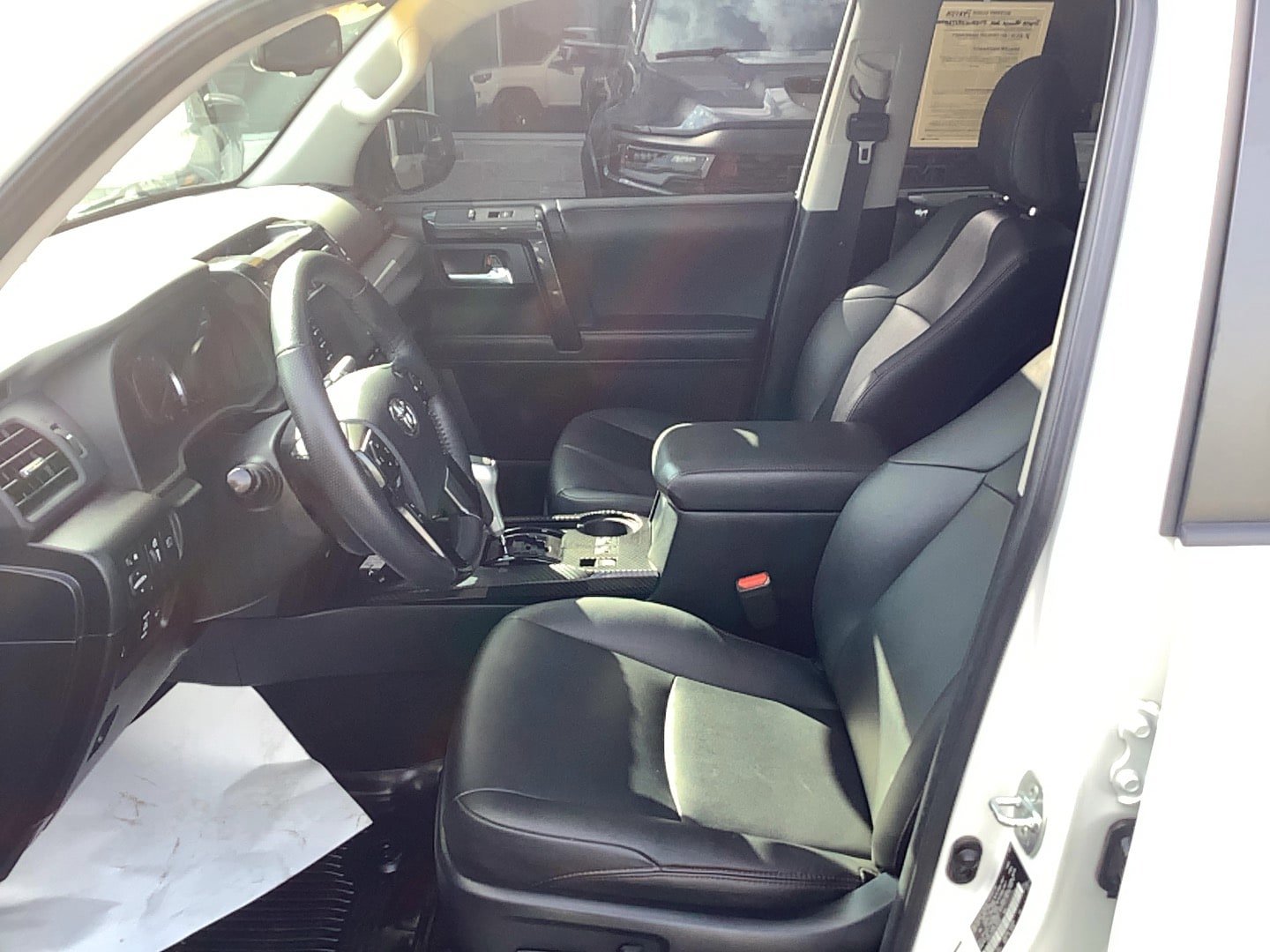 Used 2023 Toyota 4Runner TRD Off-Road Premium w/ Off Road Premium Plus Package AWD/4WD image 9