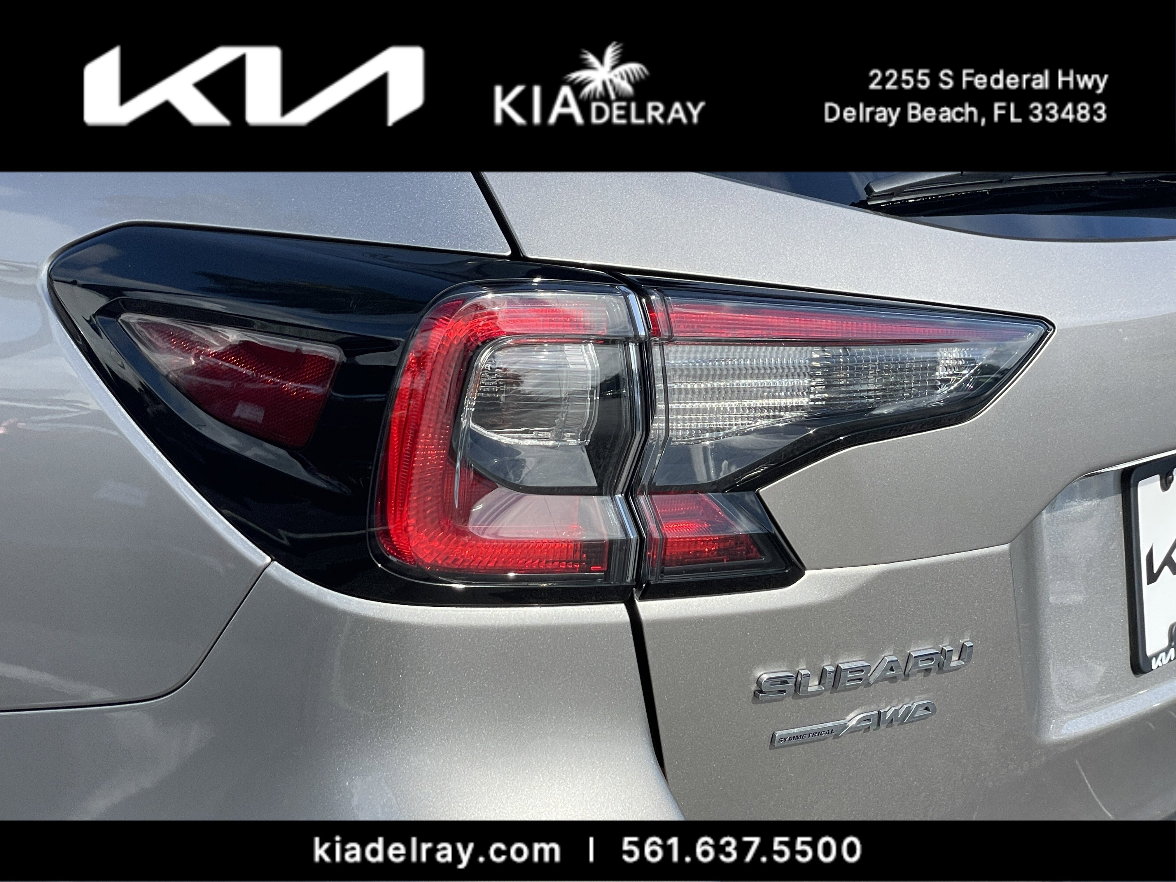 Used 2020 Subaru Outback Limited image 7