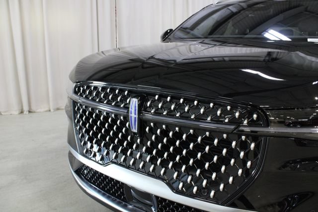 New 2026 Lincoln Nautilus Reserve AWD/4WD image 35