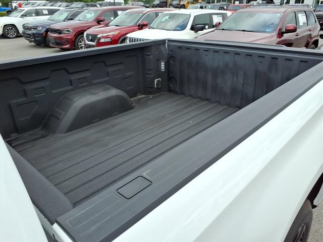 Used 2023 Chevrolet Silverado 1500 RST w/ Rally Edition AWD/4WD image 13