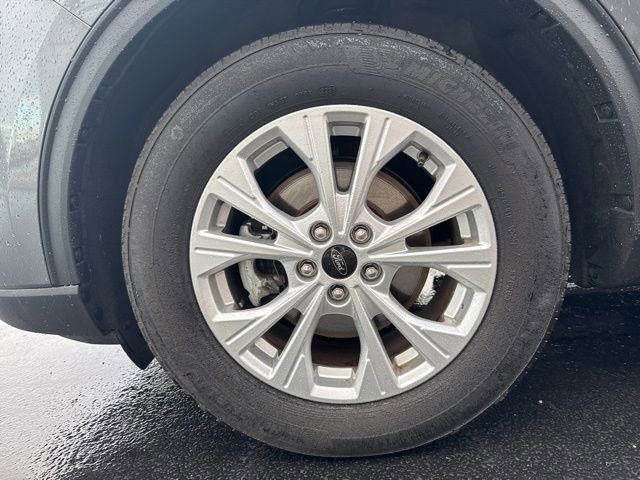 Used 2023 Ford Escape Active w/ Cold Weather Package image 11