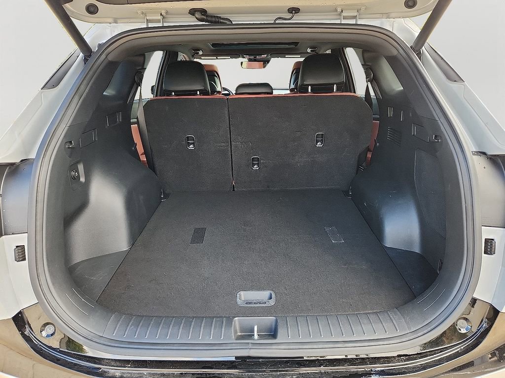 Used 2023 Kia Sportage SX image 28