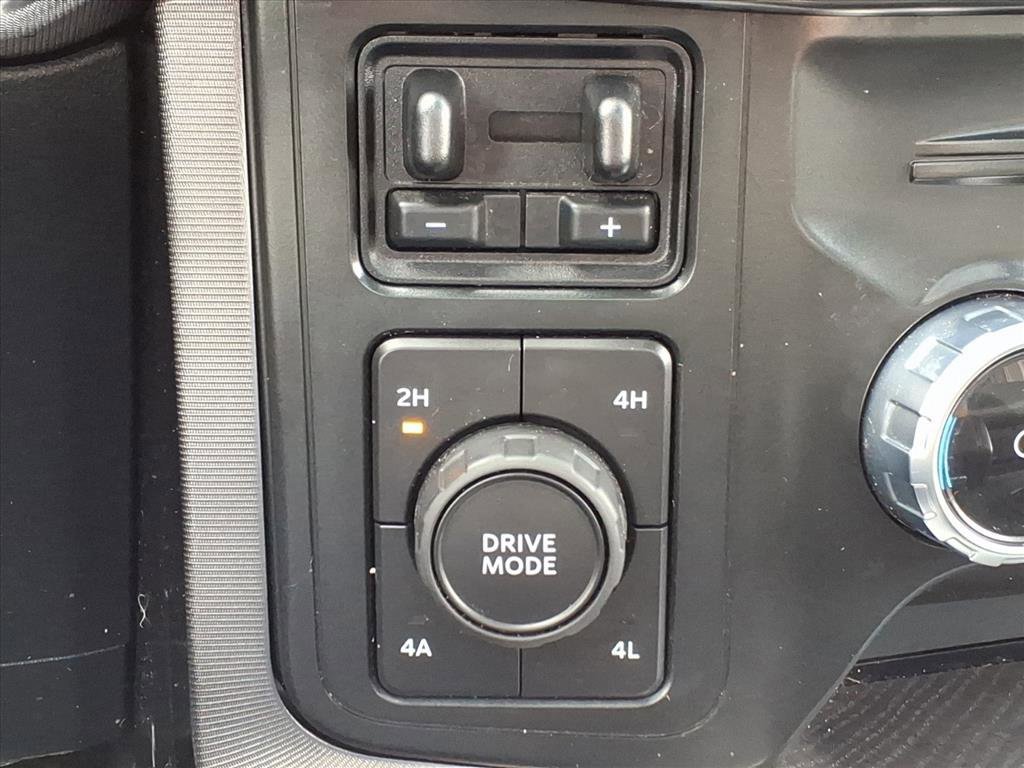 Used 2022 Ford F150 Platinum w/ Equipment Group 701A High image 16