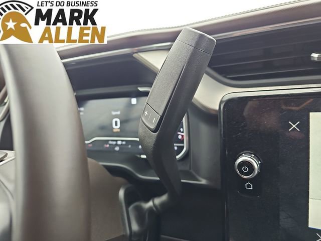 Used 2024 GMC Sierra 3500 Denali AWD/4WD image 16