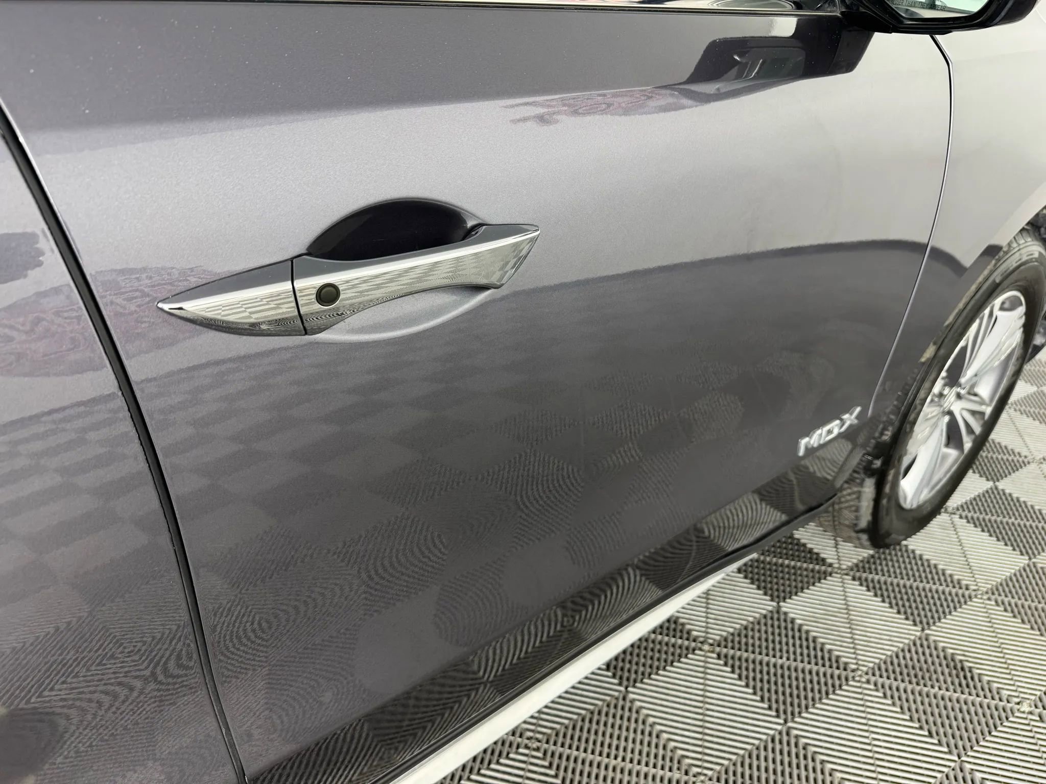 Used 2020 Acura MDX SH-AWD image 33