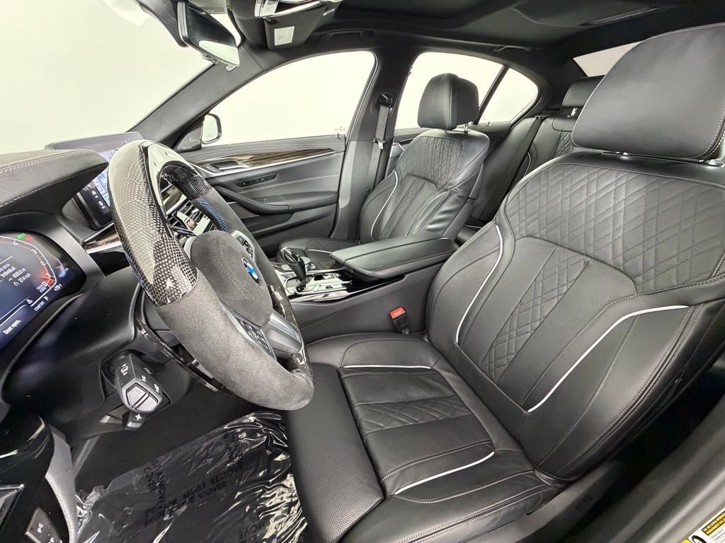 Used 2022 BMW M550i xDrive AWD/4WD image 5
