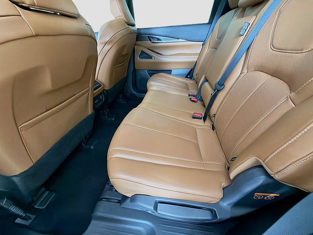 Used 2023 INFINITI QX60 Sensory AWD/4WD image 29