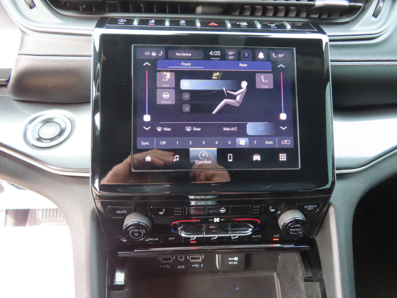 Used 2021 Jeep Grand Cherokee L Laredo image 33