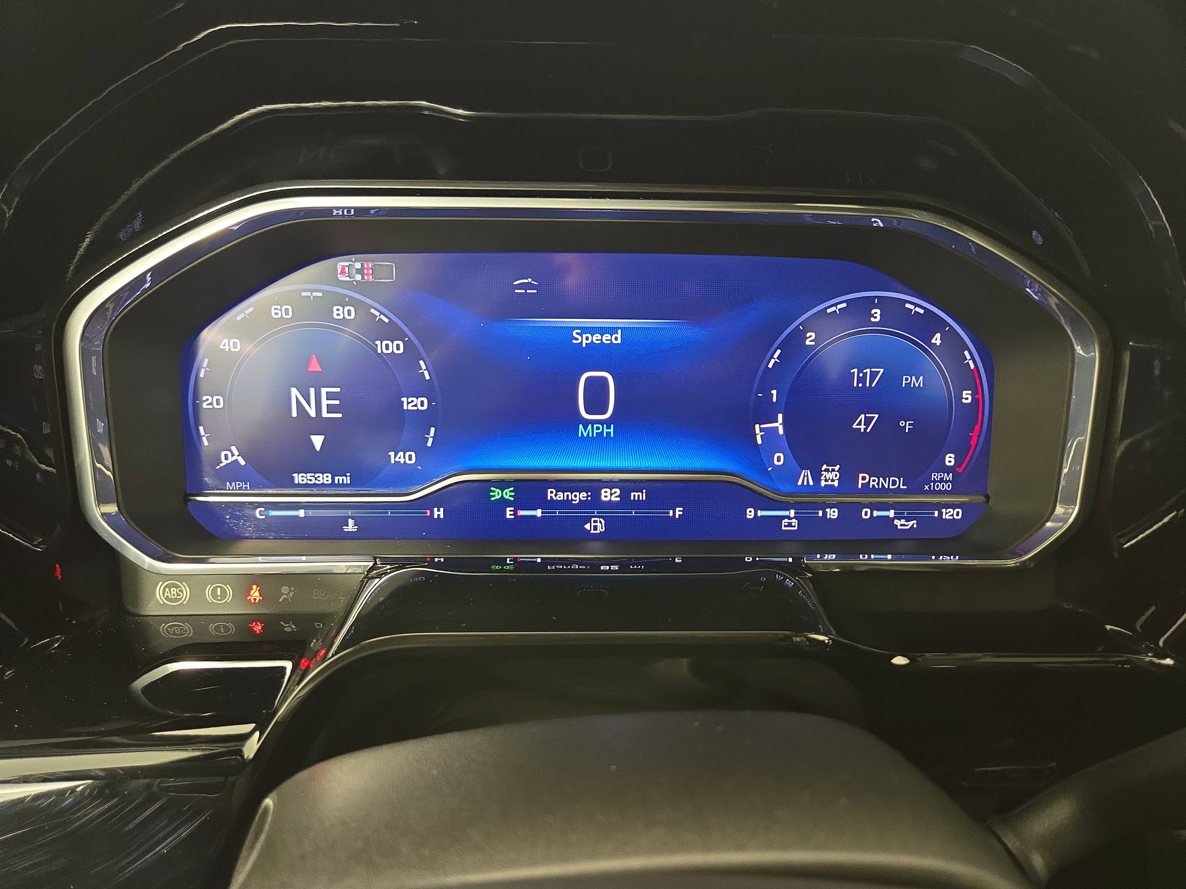 Used 2025 Chevrolet Silverado 3500 High Country w/ Technology Package image 16