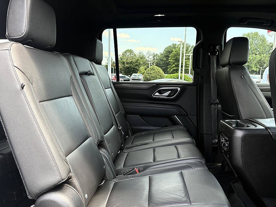 Used 2021 Chevrolet Suburban Z71 AWD/4WD image 13