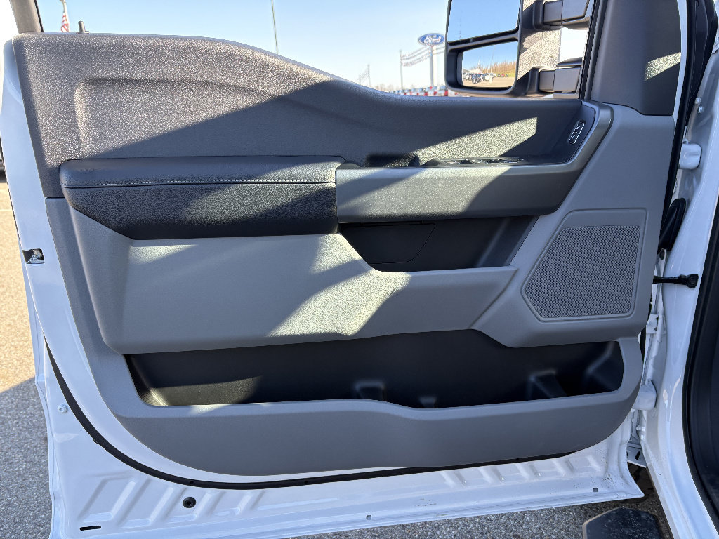New 2026 Ford F350 XL w/ STX Appearance Package AWD/4WD image 29