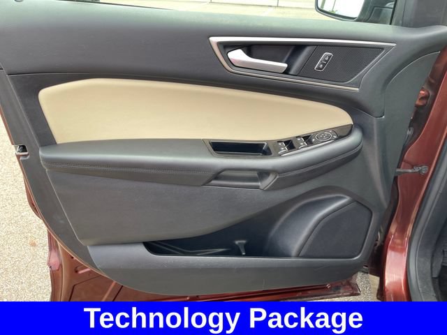 Used 2016 Ford Edge SEL w/ Equipment Group 201A AWD/4WD image 10