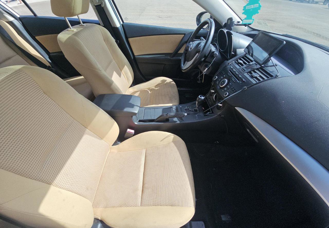 Used 2012 MAZDA MAZDA3 i Touring FWD image 10