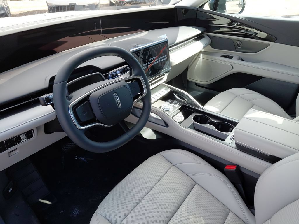New 2026 Lincoln Nautilus Premier AWD/4WD image 14