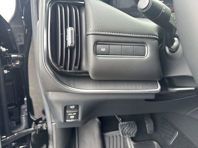 New 2026 Nissan Armada SV image 24