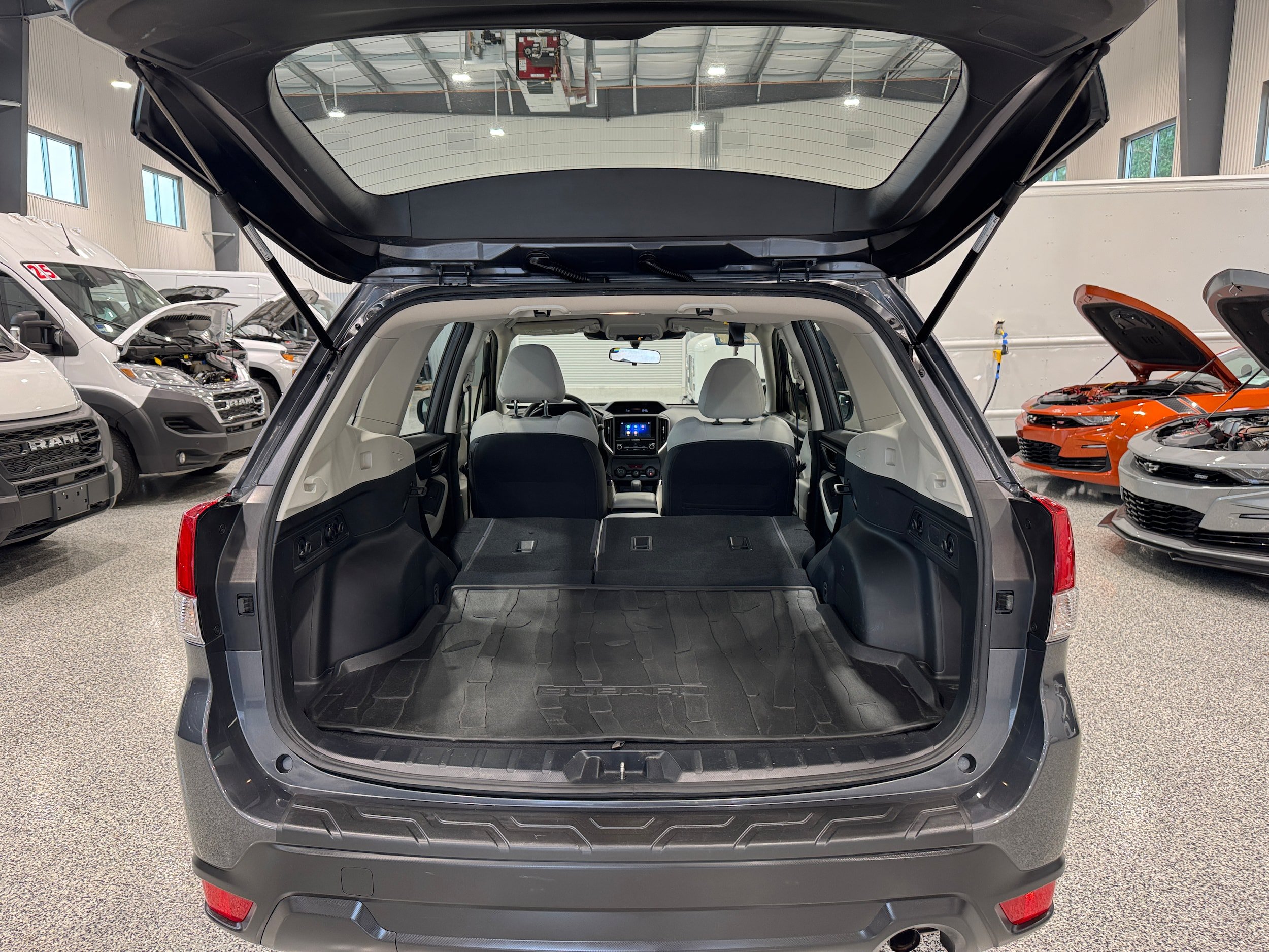 Used 2021 Subaru Forester Premium AWD/4WD image 9