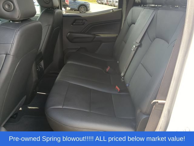 Used 2025 Chevrolet Colorado Trail Boss AWD/4WD image 37