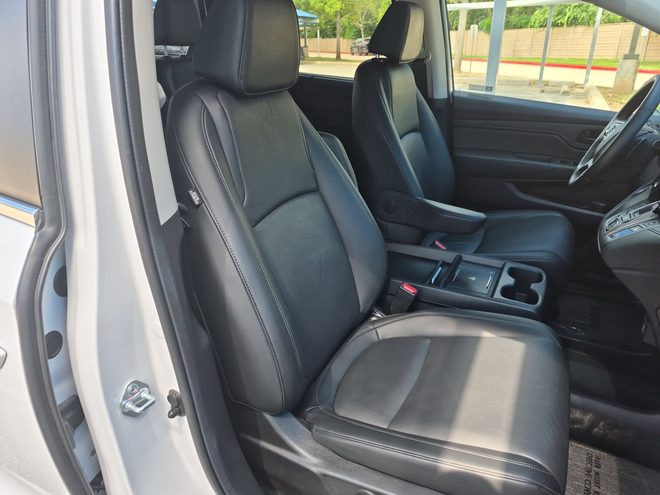 Certified 2025 Honda Odyssey EX-L image 27